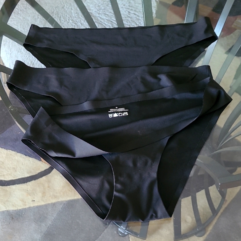 Black Elastic Panties ❤️